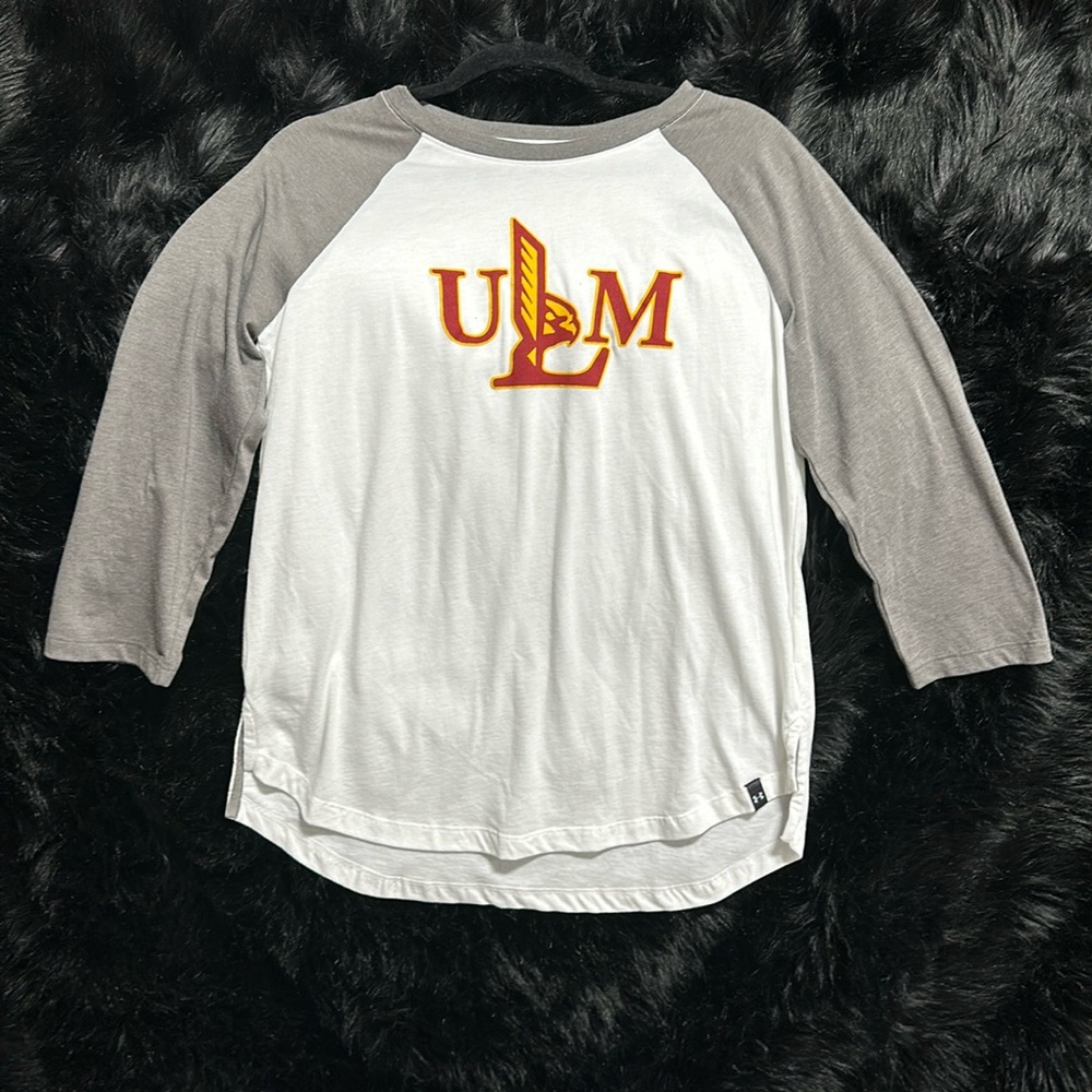 Under armour brand ULM shirt / NWT / Size M‎ / Tt-104
